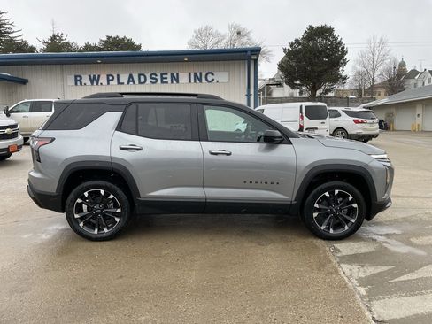 New 2026 Chevrolet Equinox RS w/ Convenience Package III image 17