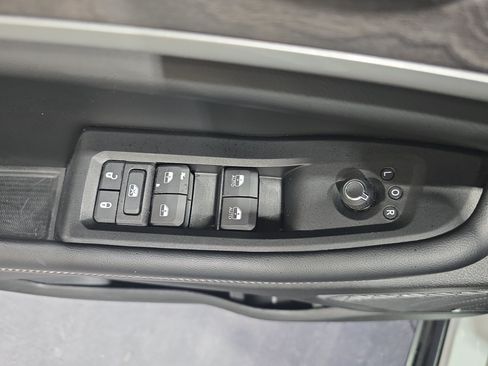 Used 2024 Jeep Grand Cherokee Limited 4xe AWD/4WD image 28
