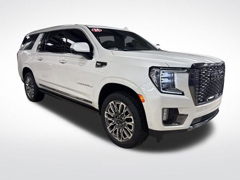 Certified 2024 GMC Yukon XL Denali Ultimate AWD/4WD image 8