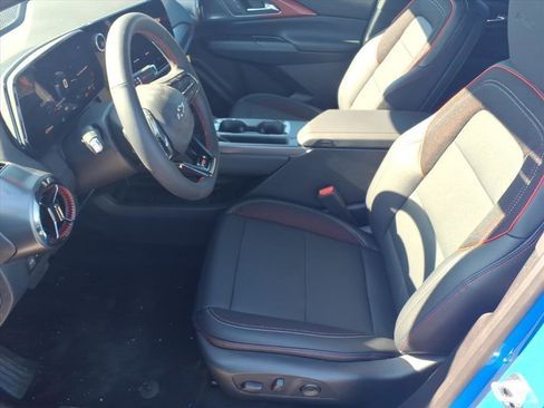 New 2026 Chevrolet Equinox EV RS image 5