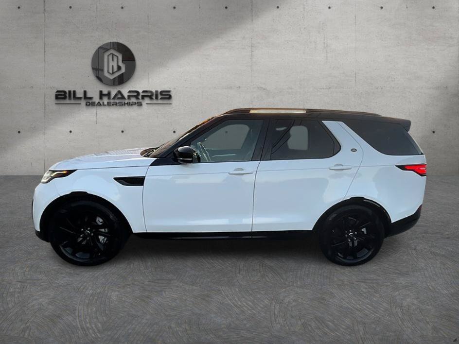 Used 2020 Land Rover Discovery Landmark AWD/4WD image 9