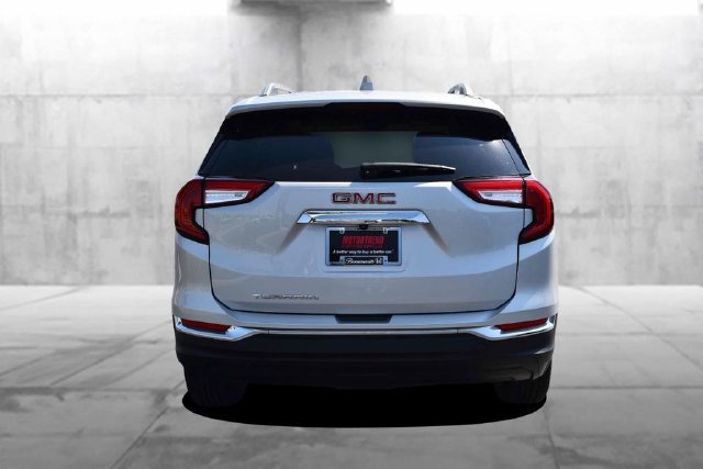 Used 2022 GMC Terrain SLT FWD image 6