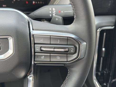 New 2026 GMC Yukon Elevation w/ LPO, Floor Liner Package RWD image 9
