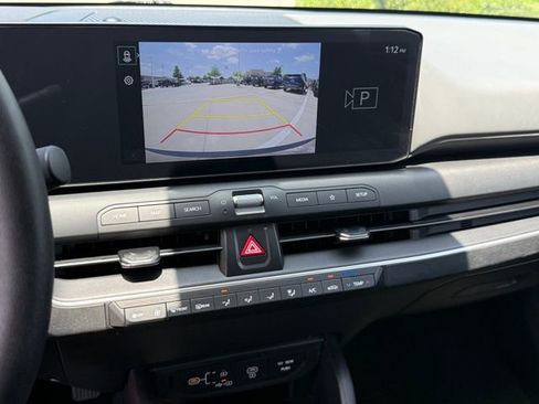Used 2025 Kia K4 FWD image 16