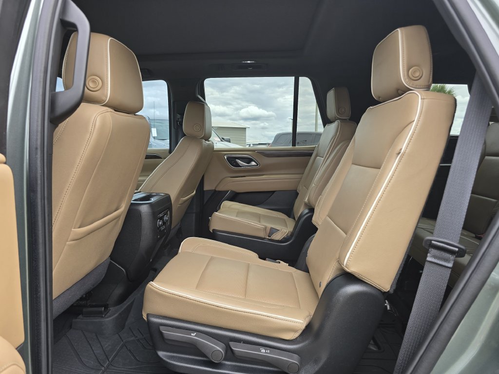 Certified 2024 Chevrolet Tahoe Premier RWD image 19