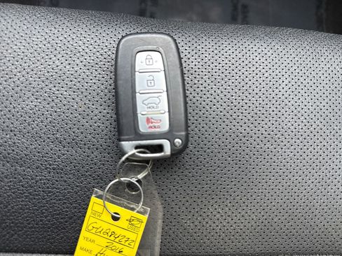 Used 2016 Hyundai Veloster Turbo w/ Option Group 04 image 25