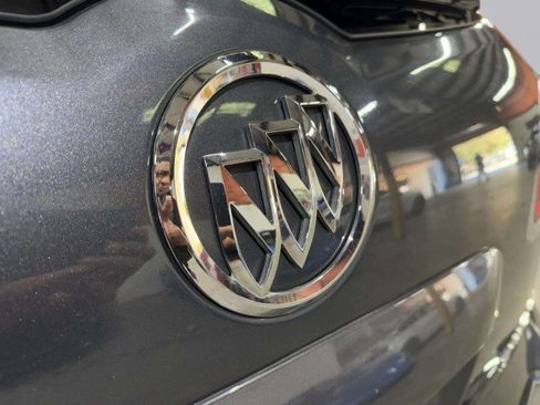 Used 2011 Buick Enclave CX image 18