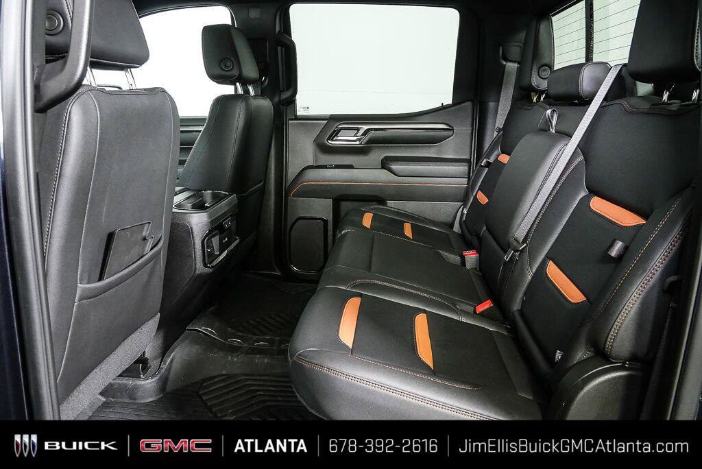Used 2024 GMC Sierra 1500 AT4 w/ Technology Package AWD/4WD image 19