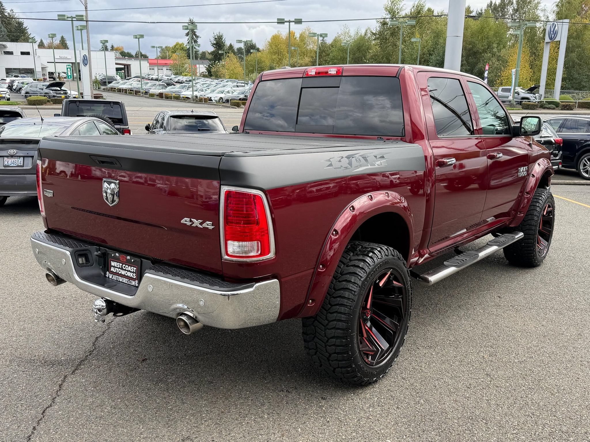 Used 2016 RAM 1500 Laramie w/ Convenience Group AWD/4WD image 14