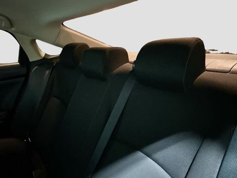 Used 2018 Honda Civic LX image 21