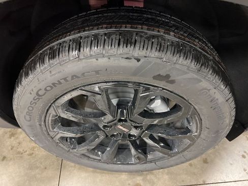 New 2026 GMC Terrain Elevation w/ Elevation Premium Package image 18