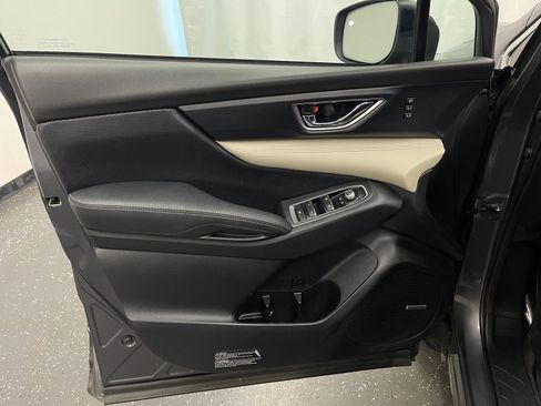Used 2021 Subaru Ascent Limited w/ Technology Package image 10