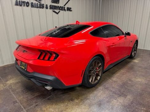 Used 2025 Ford Mustang GT Premium RWD image 8