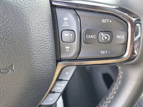 Used 2024 RAM 1500 Limited AWD/4WD image 23