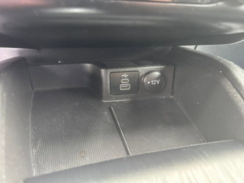 Used 2025 Ford Escape ST-Line AWD/4WD image 19