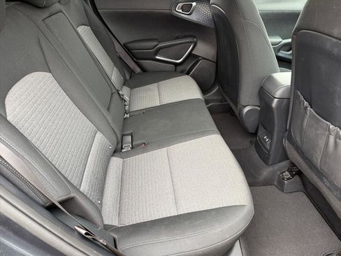 Used 2024 Kia Soul EX image 19