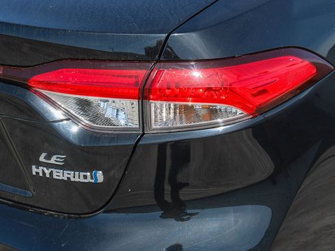 Certified 2024 Toyota Corolla LE image 10