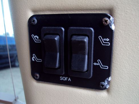 Used 2014 Chevrolet Express 1500 AWD image 11