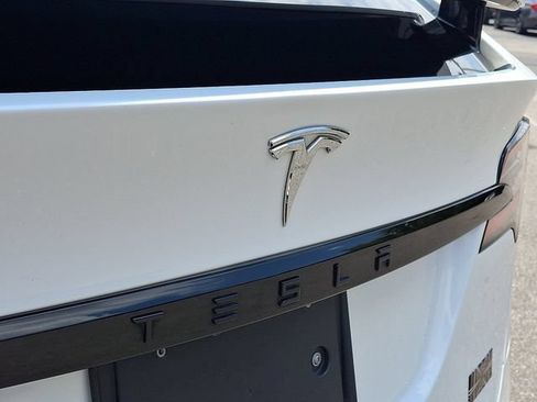 Used 2022 Tesla Model X Plaid AWD/4WD image 32
