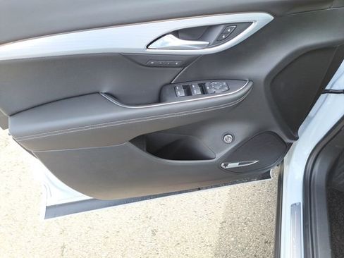 New 2026 Buick Envision Avenir image 18