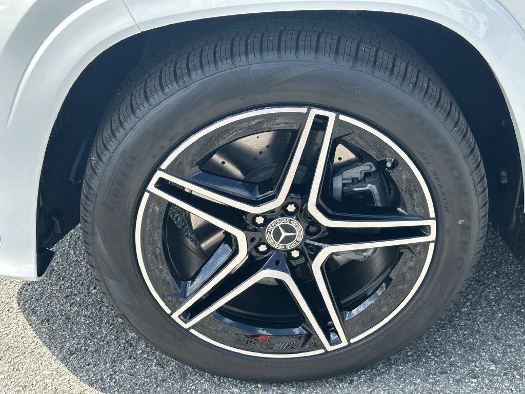 New 2026 Mercedes-Benz GLS 450 4MATIC image 13