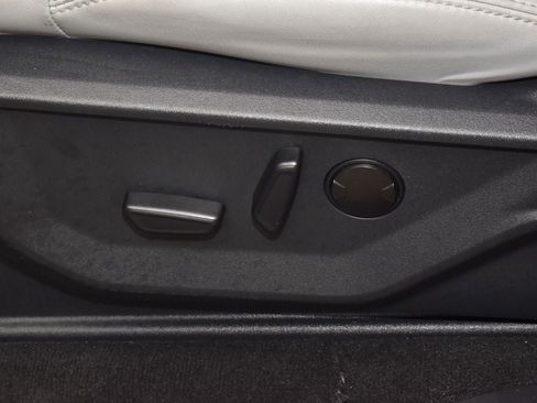 Certified 2025 Ford Expedition Platinum AWD/4WD image 37