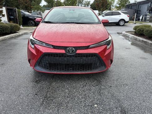 Used 2021 Toyota Corolla LE FWD image 7
