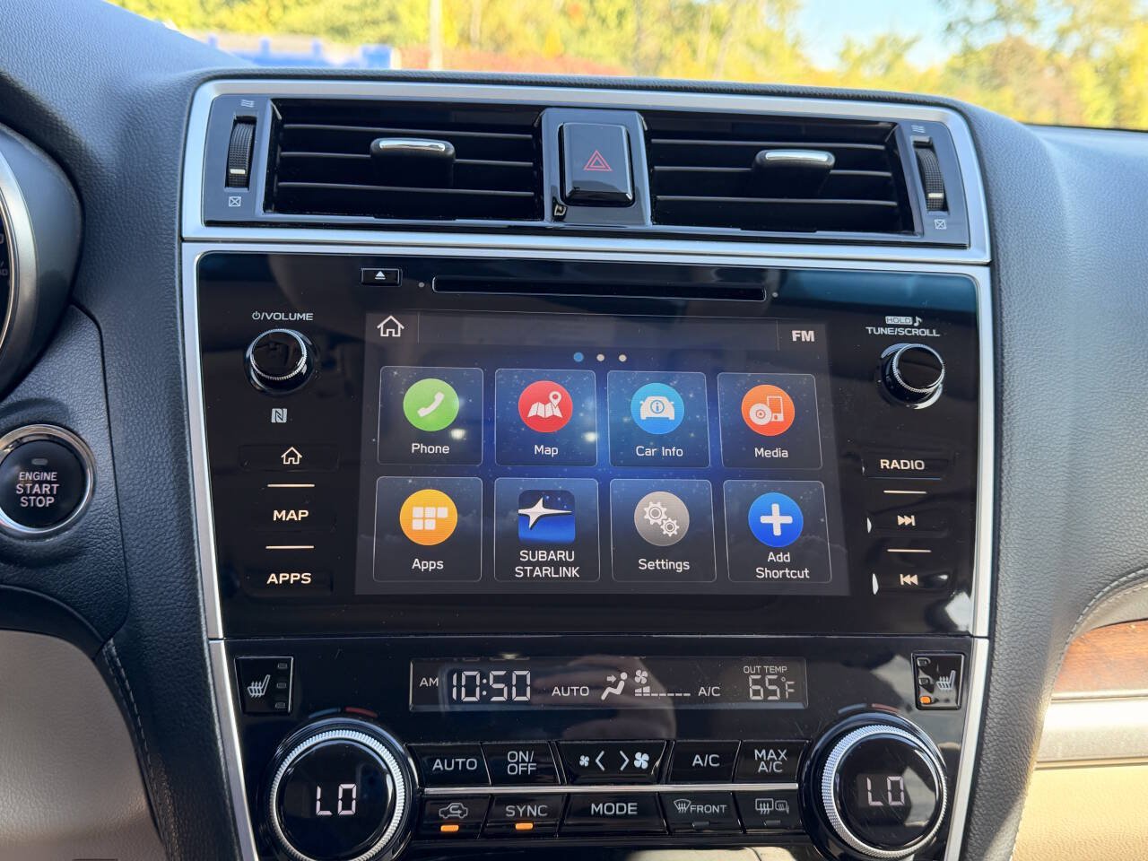 Used 2019 Subaru Outback 2.5i Limited AWD/4WD image 18