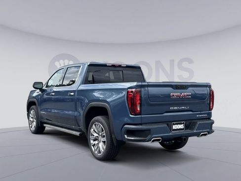 New 2026 GMC Sierra 1500 Denali w/ Denali Reserve Package AWD/4WD image 4