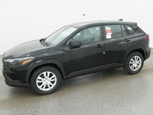 New 2026 Toyota Corolla Cross L image 30