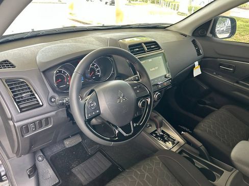 New 2026 Mitsubishi Outlander Sport LE AWD/4WD image 5