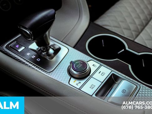 Used 2022 Genesis G70 3.3T image 31