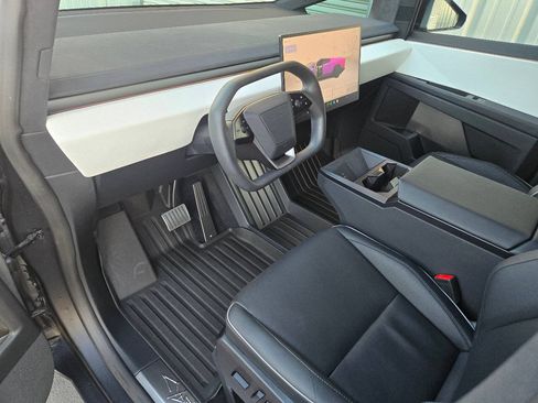 Used 2024 Tesla Cybertruck Cyberbeast AWD/4WD image 20
