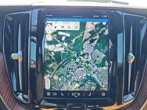 Used 2023 Volvo XC60 B5 Ultimate w/ Protection Package Premier image 26