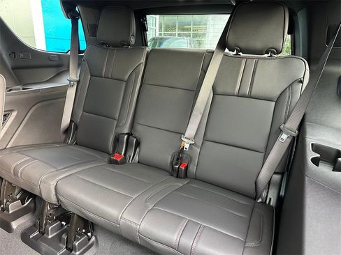 New 2026 Chevrolet Tahoe RST w/ RST Capability Package image 17