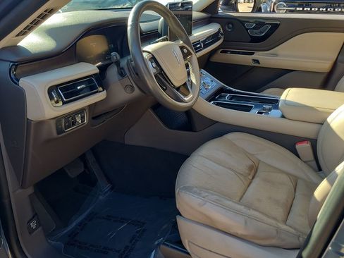 Used 2020 Lincoln Aviator Reserve w/ Equipment Group 201A image 11