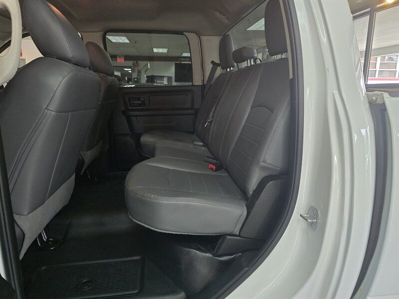 Used 2019 RAM 1500 Tradesman w/ Chrome Appearance Group AWD/4WD image 12