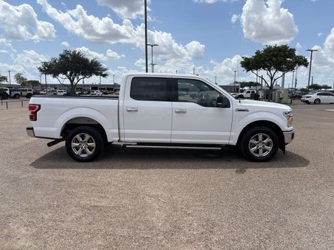 Used 2018 Ford F150 XLT w/ Equipment Group 301A Mid RWD image 4