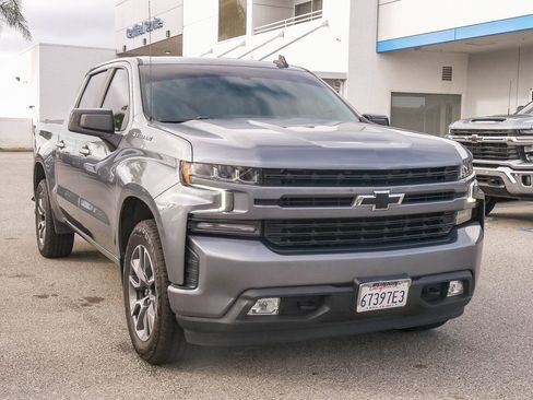 Used 2021 Chevrolet Silverado 1500 RST w/ LPO, Liner Protection Package image 3