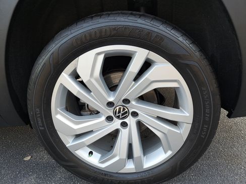 Used 2022 Volkswagen Atlas SE AWD/4WD image 33