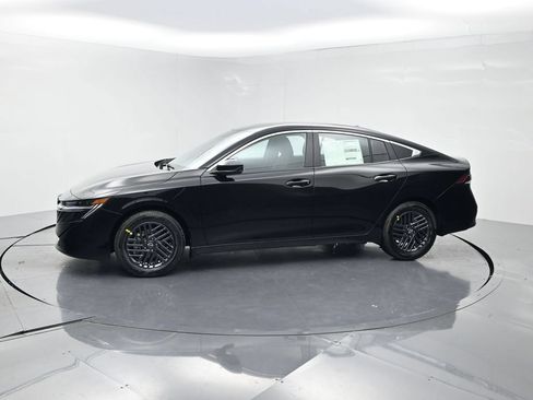 New 2027 Nissan Sentra SV w/ SV Convenience Package FWD image 3