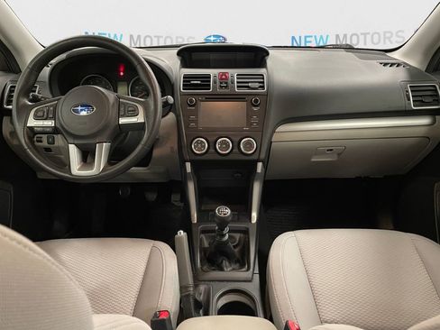 Used 2018 Subaru Forester 2.5i AWD/4WD image 10
