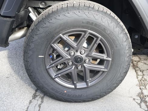 New 2026 Jeep Wrangler Sport S image 38