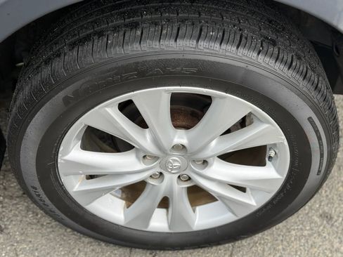 Used 2015 Toyota RAV4 Limited image 34