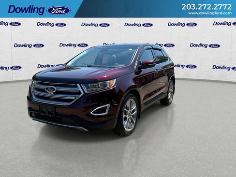 Used 2018 Ford Edge Titanium w/ Equipment Group 302A AWD/4WD image 4