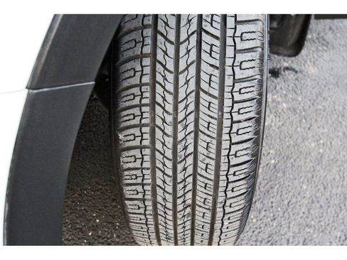 Used 2014 Hyundai Santa Fe Sport w/ Popular Equipment Package 02 image 29