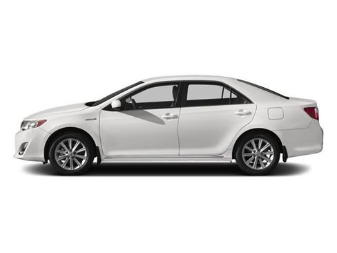 Used 2014 Toyota Camry XLE w/ Leather Package image 6