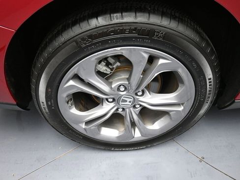 Certified 2024 Honda Accord EX image 12