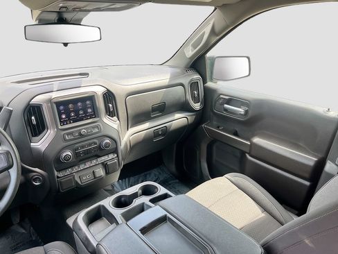 Used 2025 Chevrolet Silverado 1500 Custom Trail Boss w/ LPO, Dark Essentials Package AWD/4WD image 21