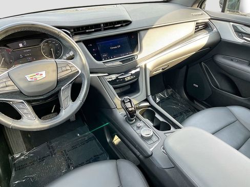 Certified 2023 Cadillac XT5 Premium Luxury AWD/4WD image 31